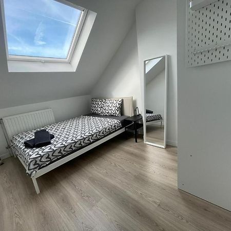 Schaerbeek Room 2 Брюссель Экстерьер фото