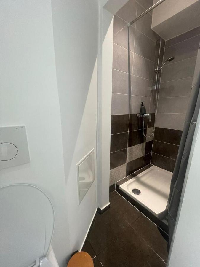 Schaerbeek Room 2 Брюссель Экстерьер фото